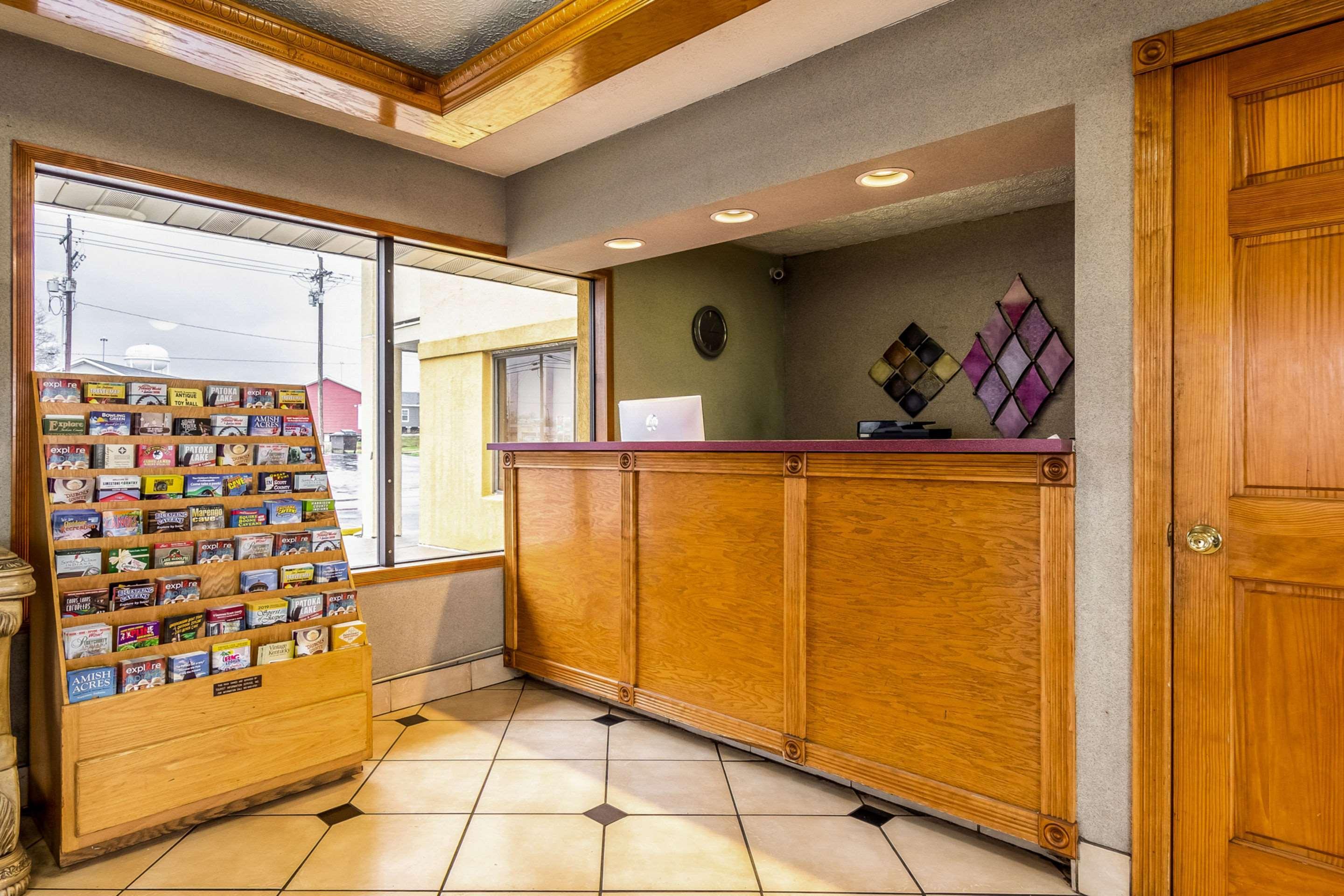 Econo Lodge Seymour Zewnętrze zdjęcie